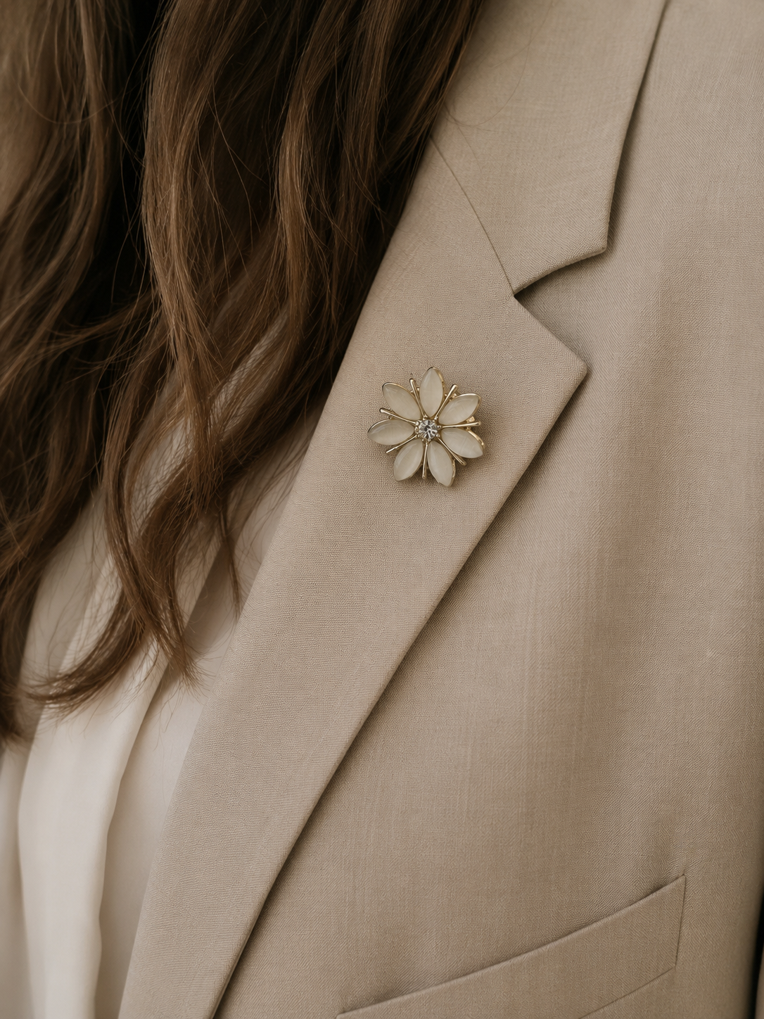 White Flower Brooch, Elegant Floral Lapel Pin