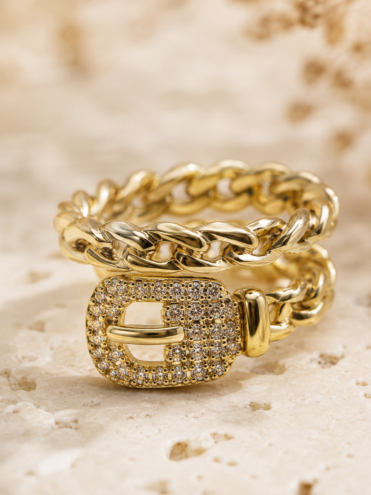 Eterna Buckle Ring: Gold Chain Buckle Ring