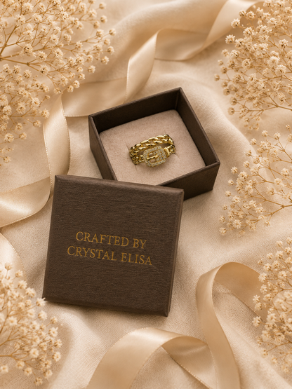 Eterna Buckle Ring: Gold Chain Buckle Ring
