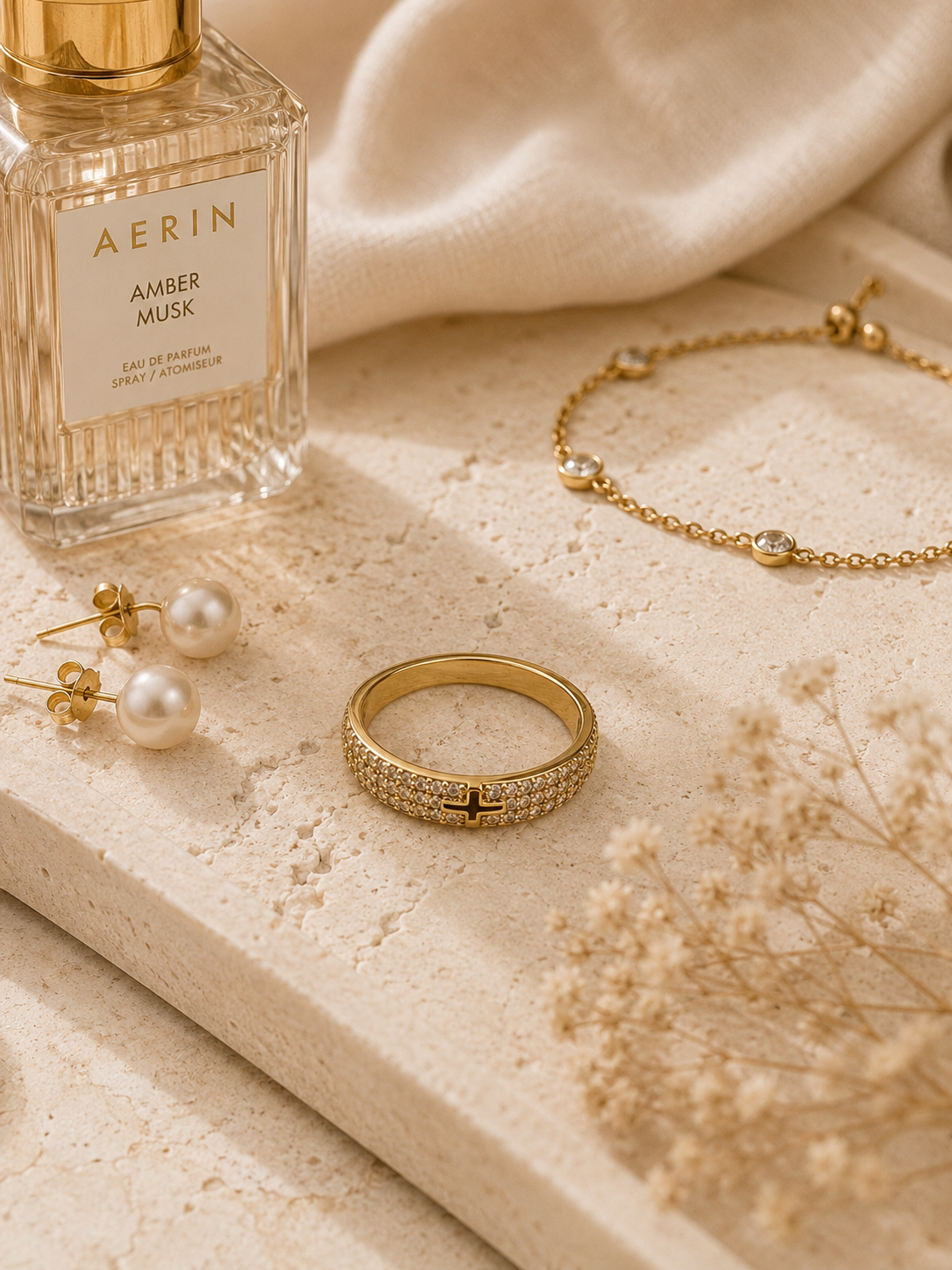 Mira Eternity Ring: Gold Elegant Cross Band