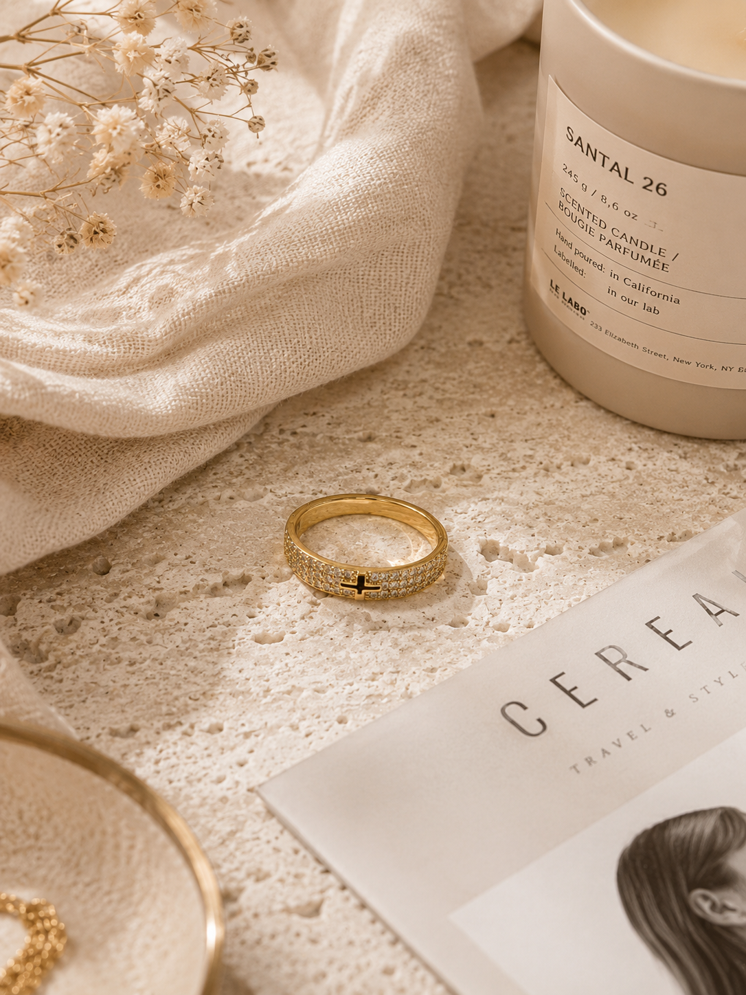 Mira Eternity Ring: Gold Elegant Cross Band