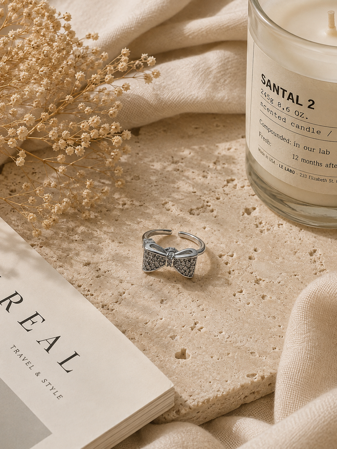 Everturn Bow Ring: Silver Crystal Bow Ring