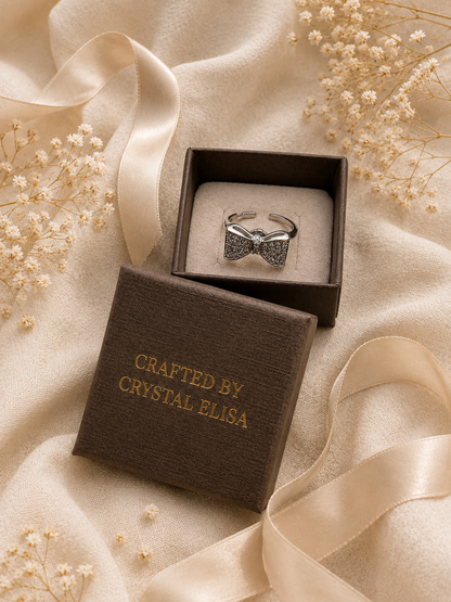 Everturn Bow Ring: Silver Crystal Bow Ring