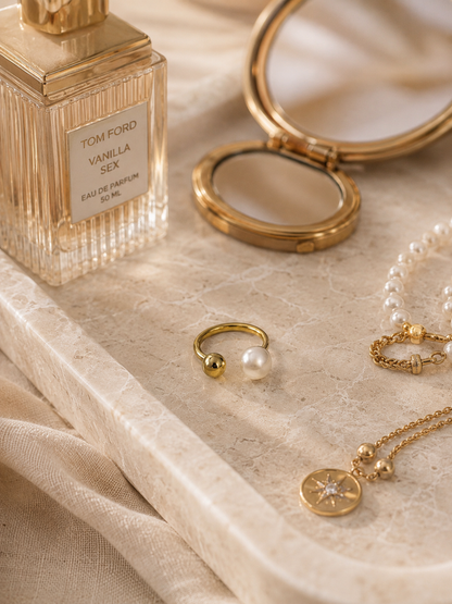 Florence Ring: Gold & Pearl Statement Ring