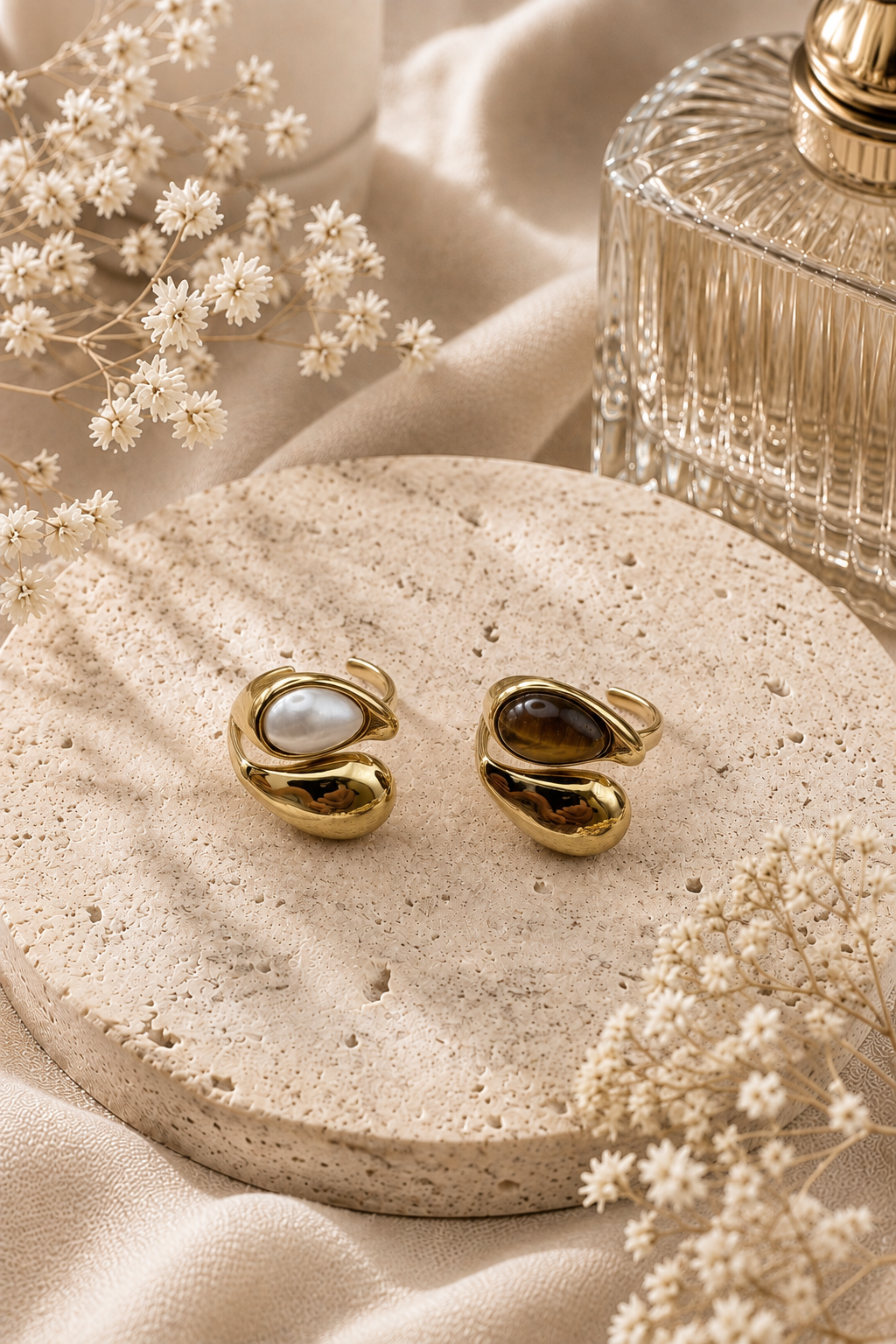 Pearl Whisper Ring: Brown & White