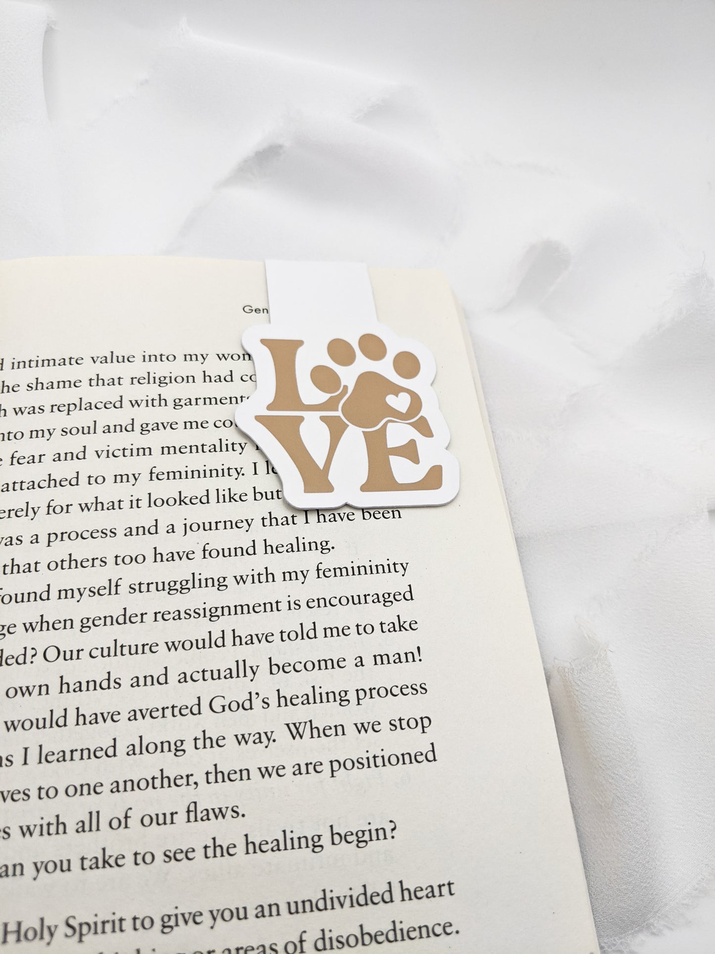 Love Paw Magnetic Bookmark