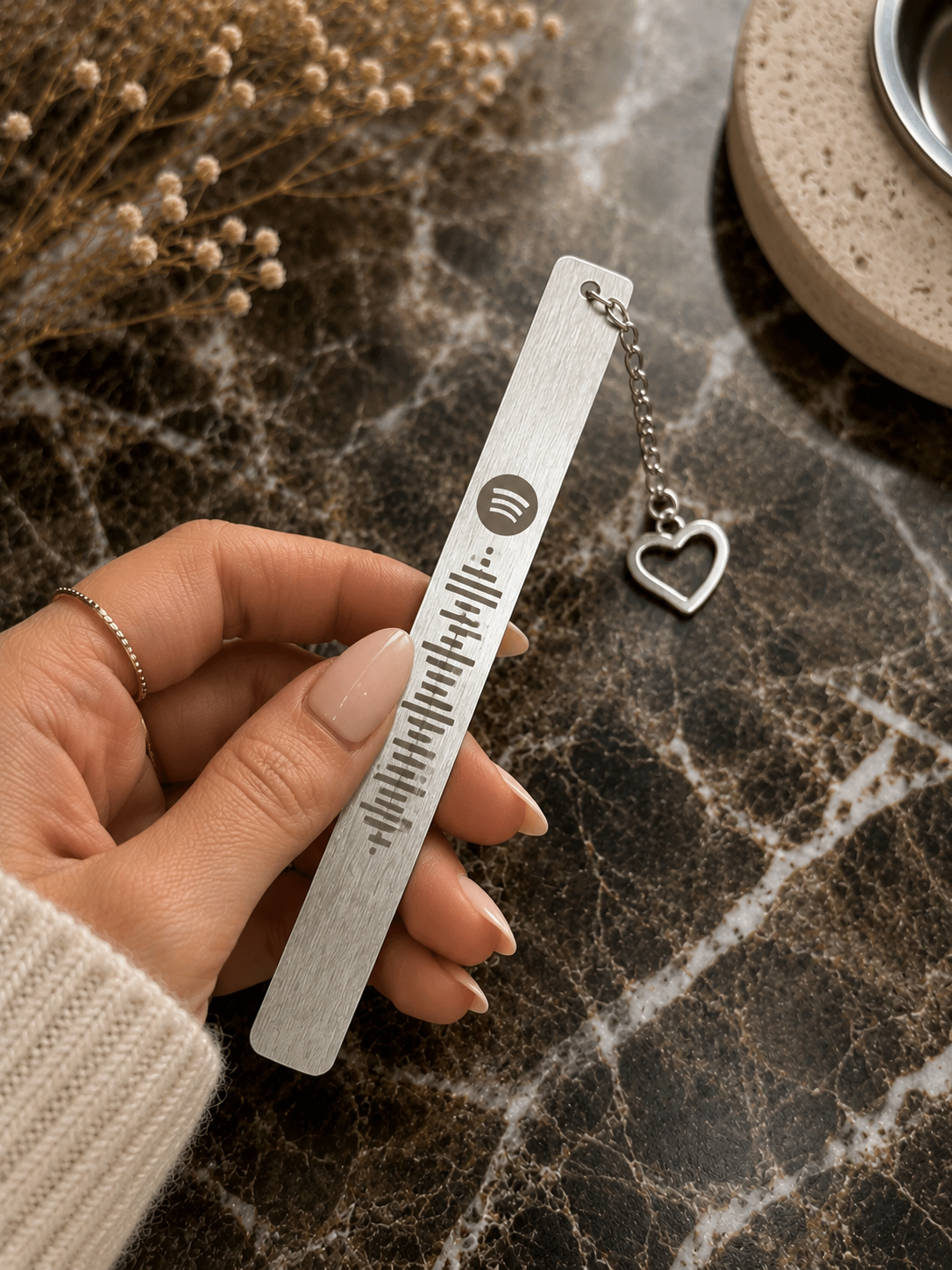 Personalized Metal Bookmark, Custom Engraved Bookmark, | Gift for Book Lovers, Gold or Silver Bookmark (5” x 0.4”)