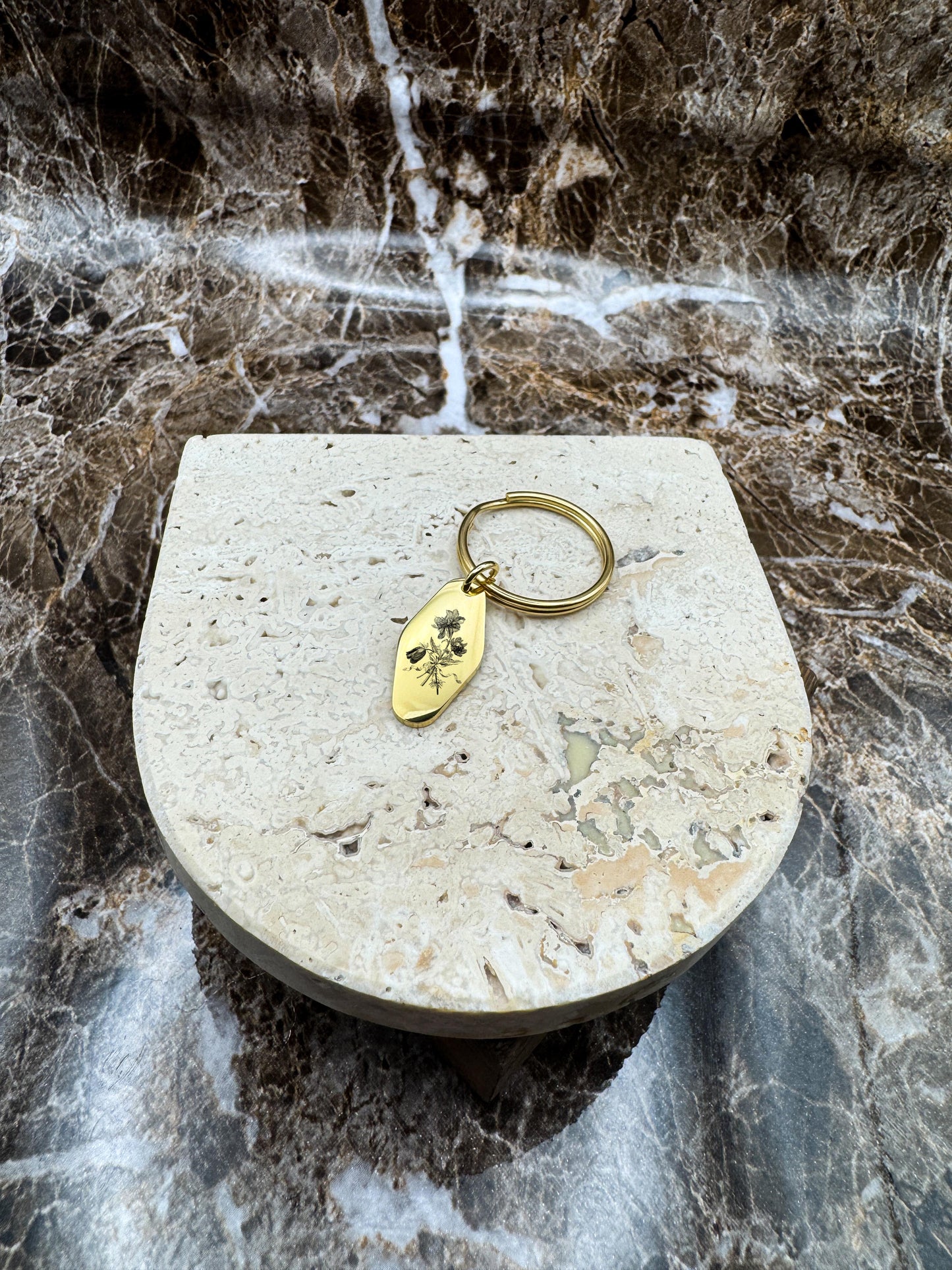 The Golden Wave Custom Keychain, Personalized Gold Engraved Keychain (0.45”x1”)