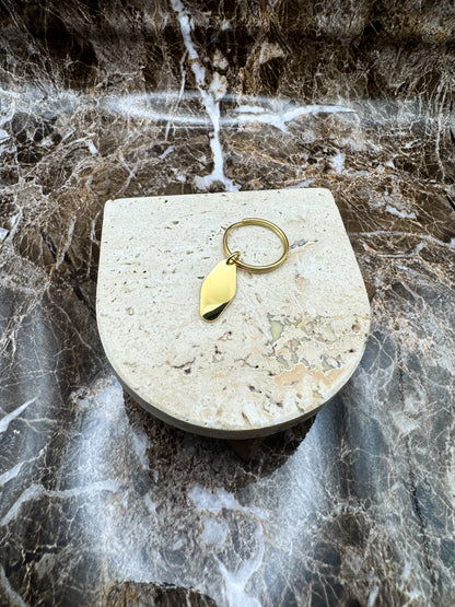 The Golden Wave Custom Keychain, Personalized Gold Engraved Keychain (0.45”x1”)